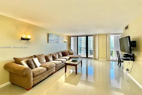 2401 S Ocean Drive Hollywood FL 33019