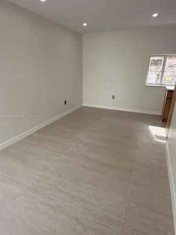 2436 SW 7th Street Miami FL 33135