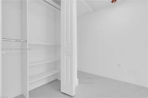 356 New York Drive Fort Myers FL 33905