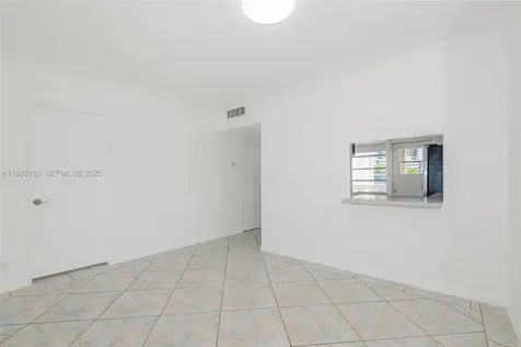 3181 S Ocean Drive Hallandale Beach FL 33009