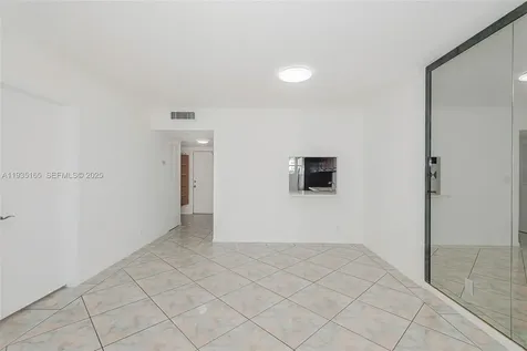 3181 S Ocean Drive Hallandale Beach FL 33009