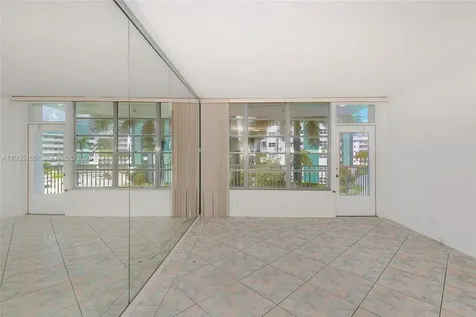 3181 S Ocean Drive Hallandale Beach FL 33009
