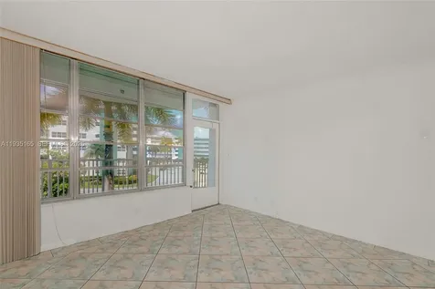 3181 S Ocean Drive Hallandale Beach FL 33009