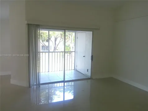 9215 SW 141st Place Miami FL 33186