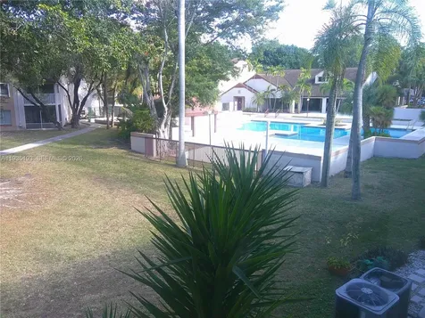 9215 SW 141st Place Miami FL 33186