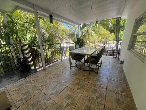 2757 SW 34th Avenue Miami FL 33133
