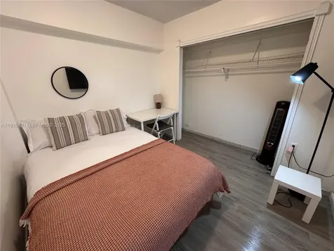 2757 SW 34th Avenue Miami FL 33133