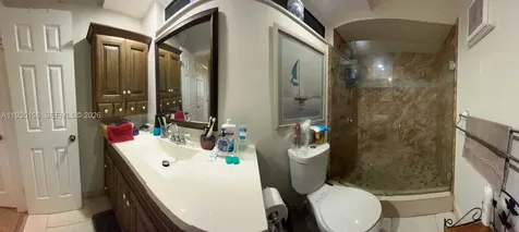 1121 W Fairway Road Pembroke Pines FL 33026
