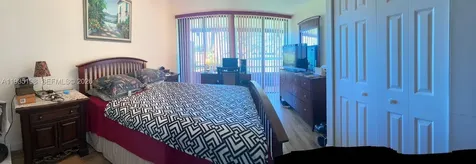 1121 W Fairway Road Pembroke Pines FL 33026