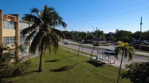 1551 NE Miami Gardens Drive Miami FL 33179