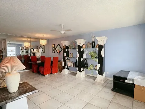 410 SE 2nd Street Hallandale Beach FL 33009
