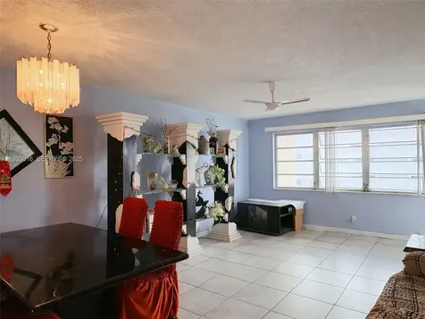 410 SE 2nd Street Hallandale Beach FL 33009