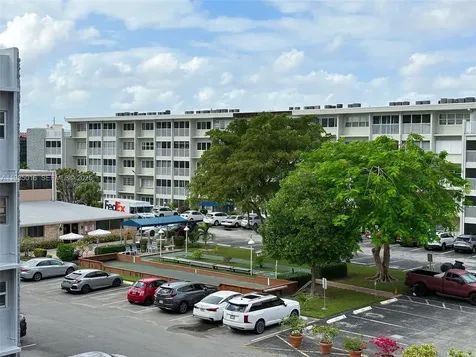 410 SE 2nd Street Hallandale Beach FL 33009