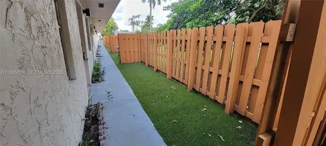 4621 SW 33rd Avenue Dania Beach FL 33312