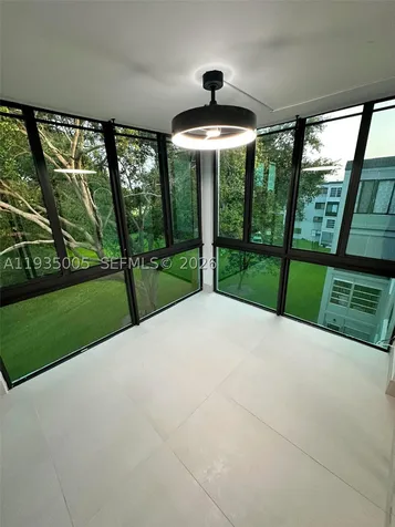 9440 SW 8th Street Boca Raton FL 33428