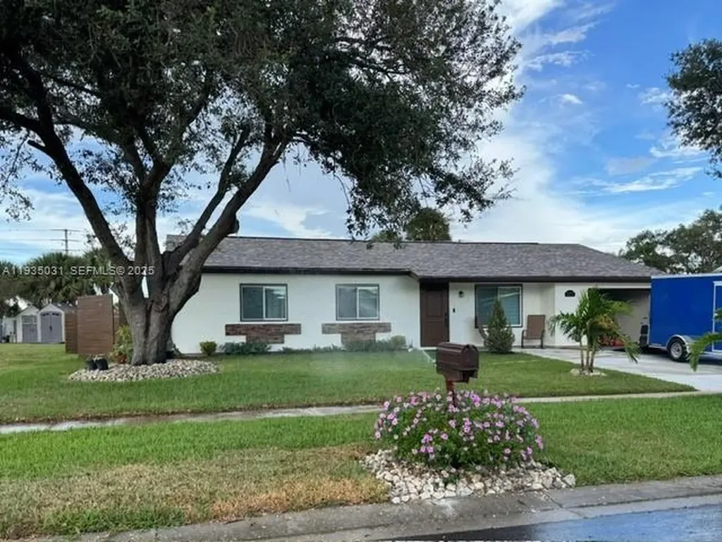 5474 Kenwood Drive North Port FL 34287