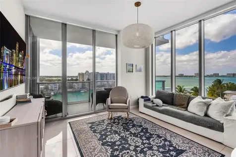 7928 East Drive Miami Beach FL 33141
