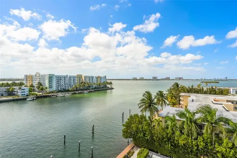 7928 East Drive Miami Beach FL 33141