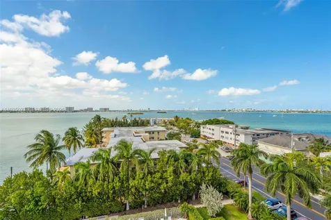 7928 East Drive Miami Beach FL 33141