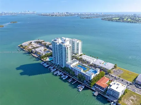7928 East Drive Miami Beach FL 33141