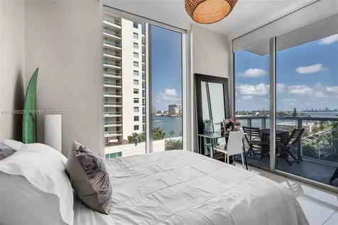 7928 East Drive Miami Beach FL 33141