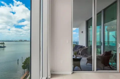 7928 East Drive Miami Beach FL 33141