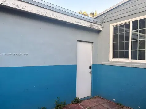 1431 Fletcher Street Hollywood FL 33020