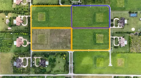 001 SW 215 Avenue Homestead FL 33030