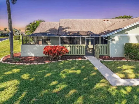 5694 Northpointe Lane Boynton Beach FL 33437