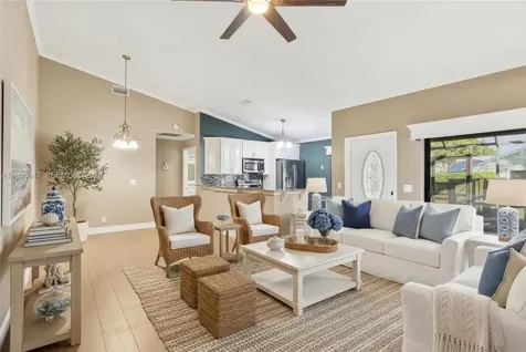 5694 Northpointe Lane Boynton Beach FL 33437