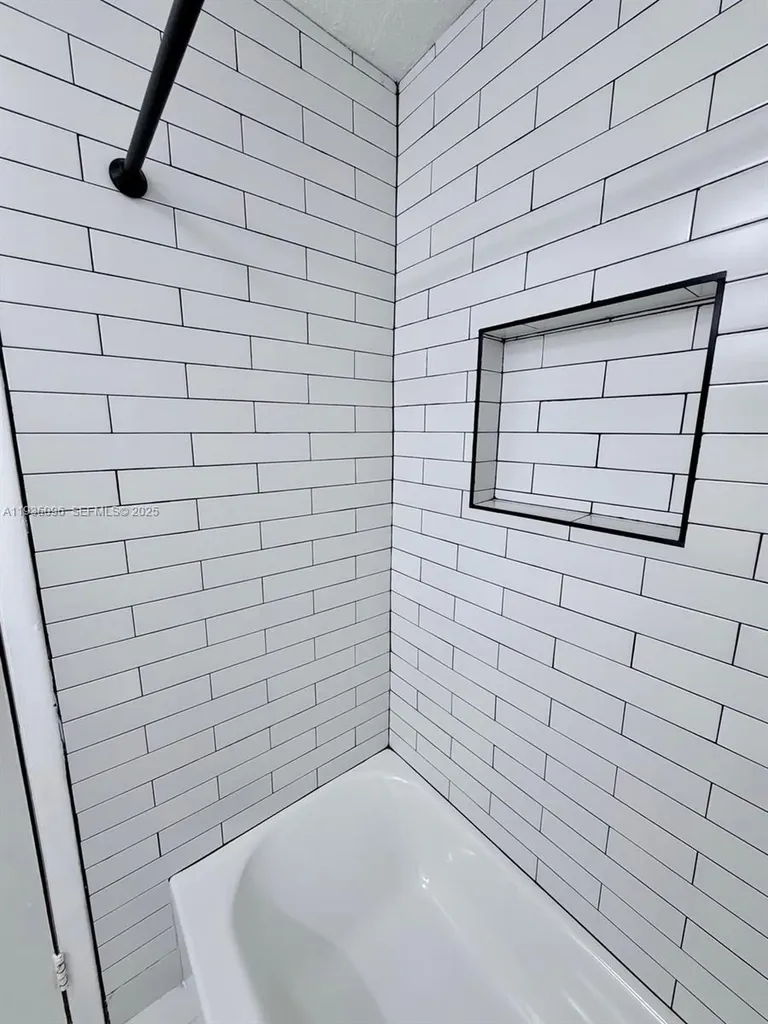 10722 La Placida Drive Coral Springs FL 33065