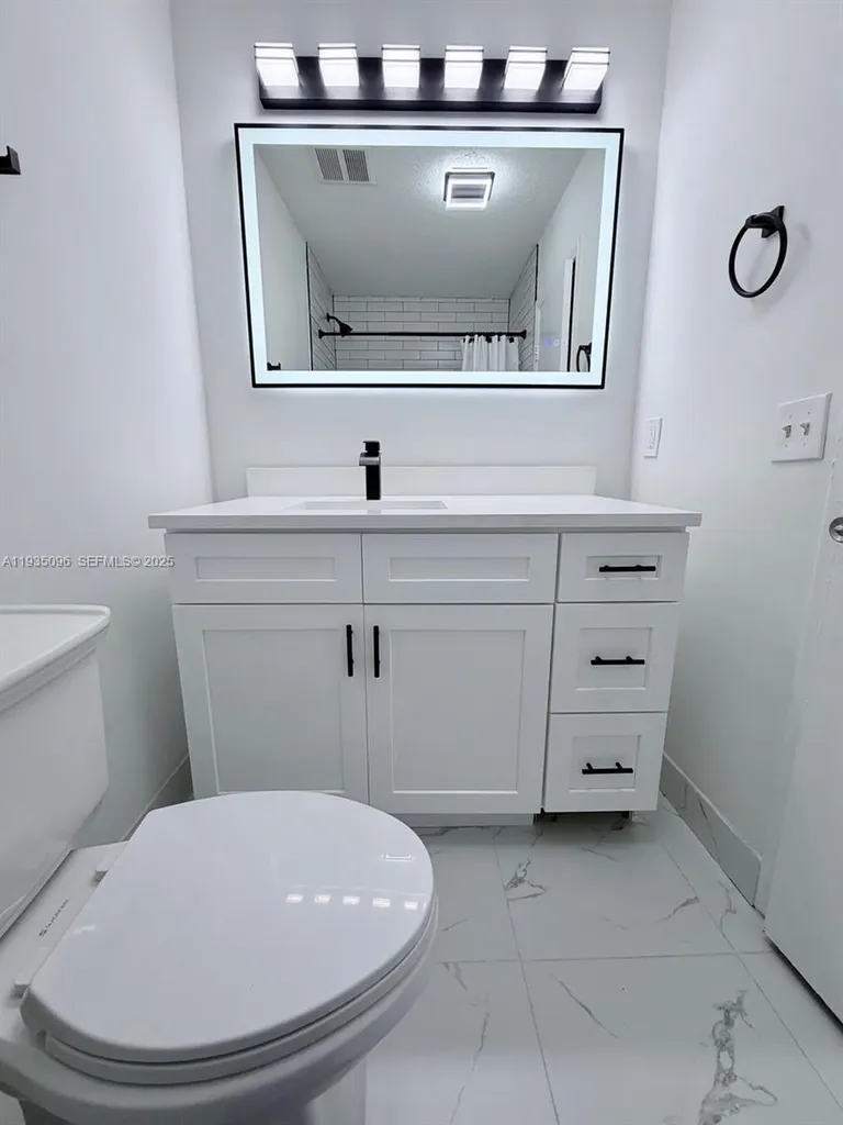 10722 La Placida Drive Coral Springs FL 33065