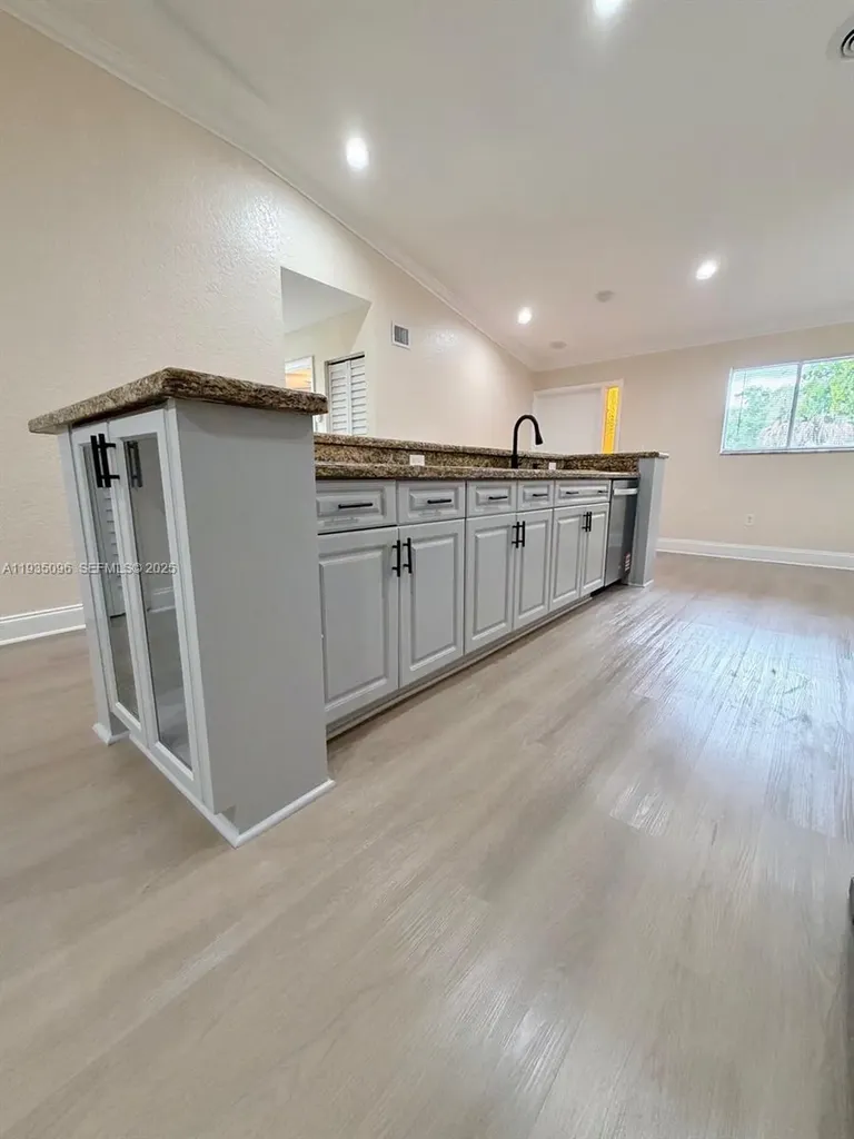 10722 La Placida Drive Coral Springs FL 33065