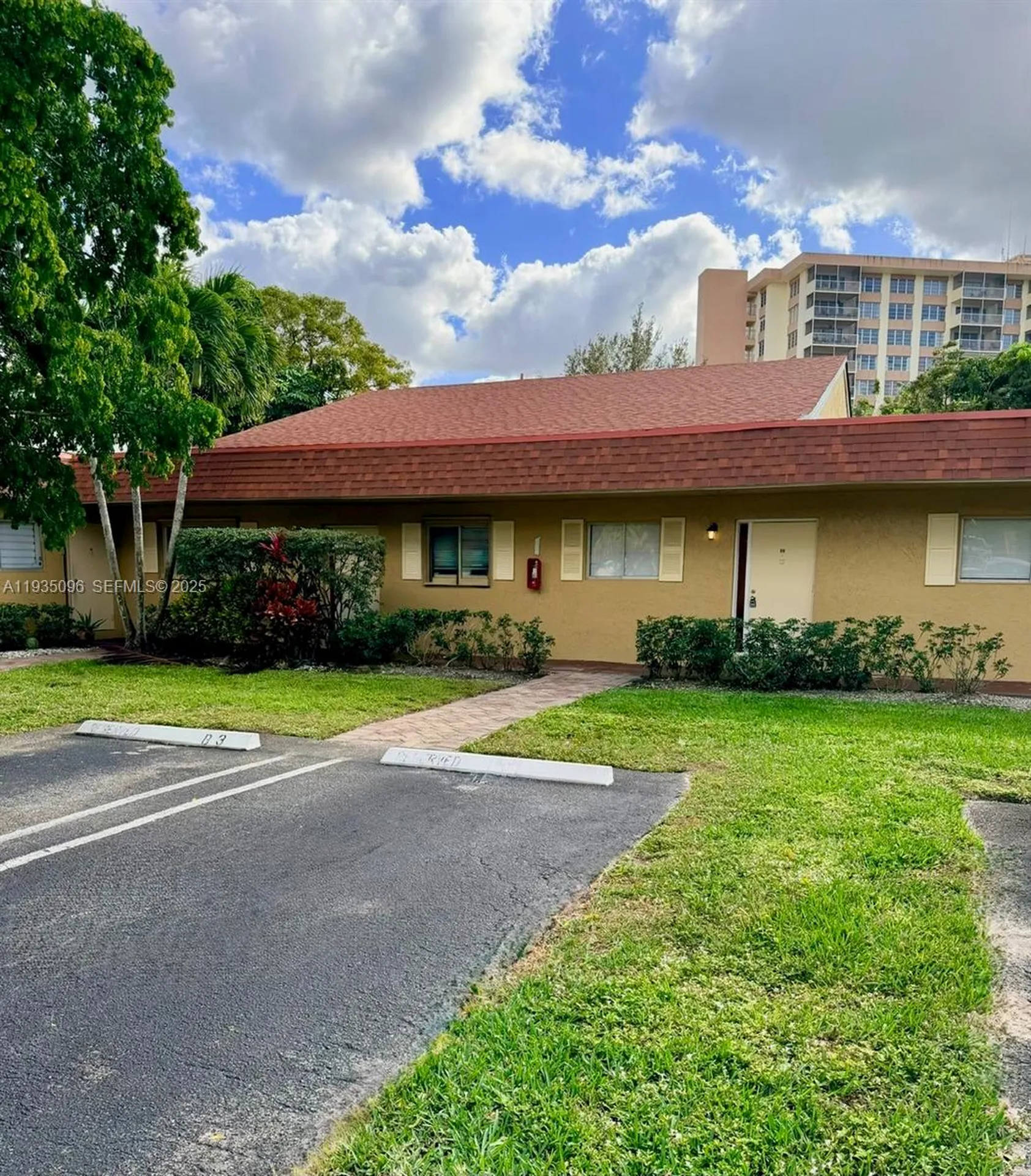 10722 La Placida Drive Coral Springs FL 33065