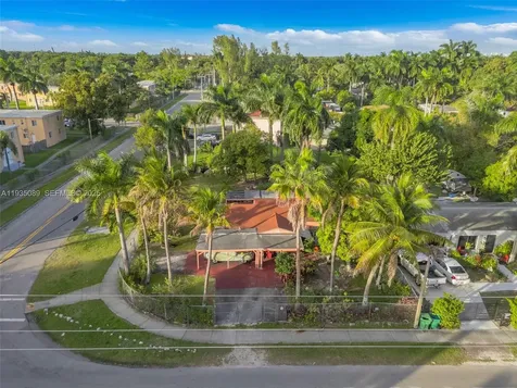 191 NW 83rd Street Miami FL 33150