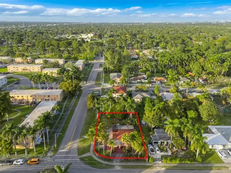 191 NW 83rd Street Miami FL 33150
