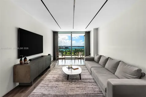 10203 Collins Avenue Bal Harbour FL 33154