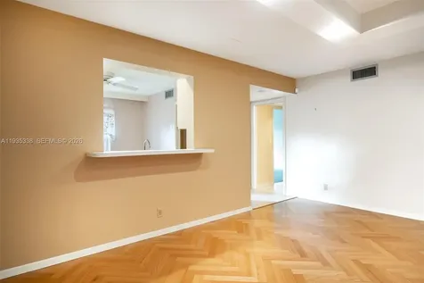 150 S Hollybrook Terrace Pembroke Pines FL 33025