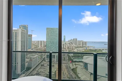 398 NE 5th Street Miami FL 33132