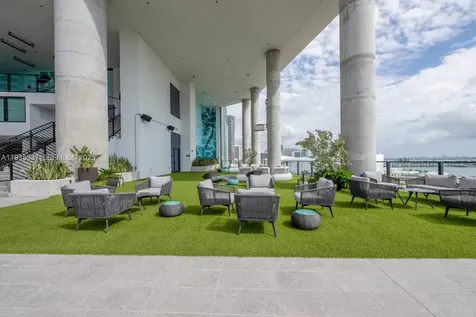 398 NE 5th Street Miami FL 33132