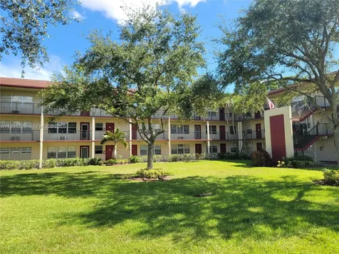 151 SW 134th Way Pembroke Pines FL 33027