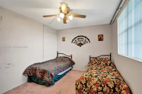 2800 NW 47th Terrace Lauderdale Lakes FL 33313