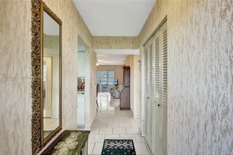 2800 NW 47th Terrace Lauderdale Lakes FL 33313