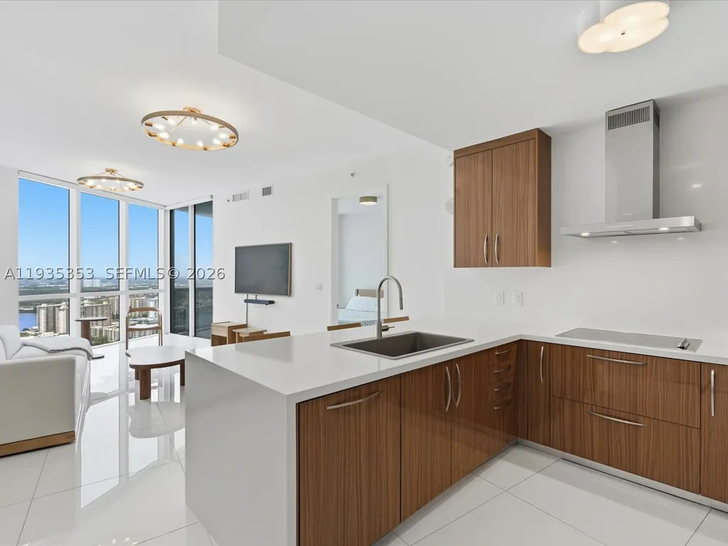 18201 Collins Avenue Sunny Isles Beach FL 33160