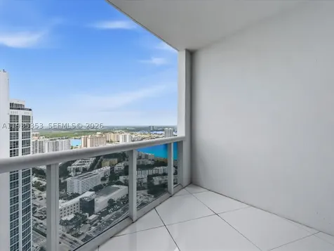 18201 Collins Avenue Sunny Isles Beach FL 33160