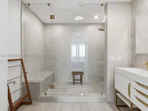 18201 Collins Avenue Sunny Isles Beach FL 33160