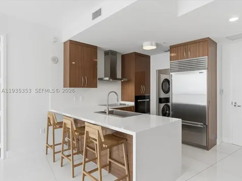 18201 Collins Avenue Sunny Isles Beach FL 33160
