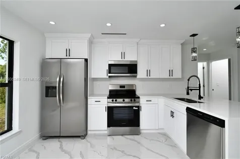 3417 57th Street W Other City - In The State Of Florida FL 33971