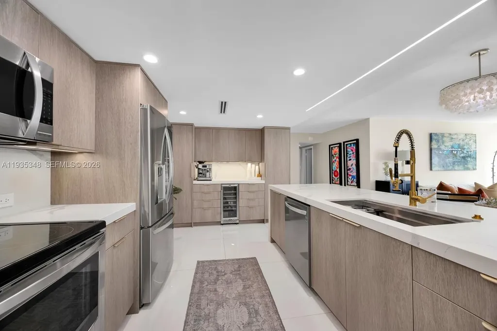 155 Ocean Lane Drive Key Biscayne FL 33149