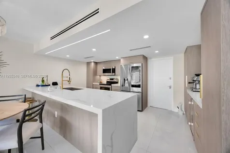155 Ocean Lane Drive Key Biscayne FL 33149
